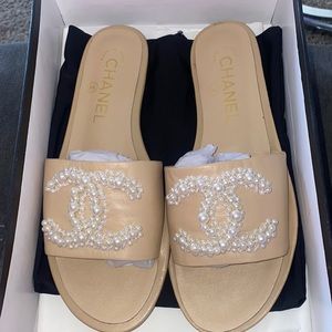 White Pearl Chanel sandals